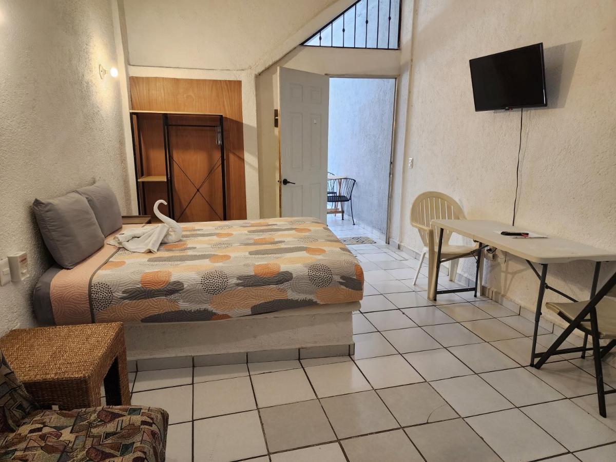 Small Studio Apt 5Min To Dt! Zihuatanejo Exterior foto